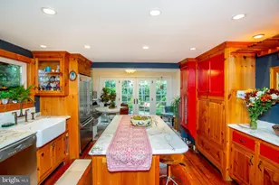 8 Canal St, Lambertville, NJ 08530 - Photo 14