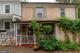8 Canal St, Lambertville, NJ 08530 - Photo 4