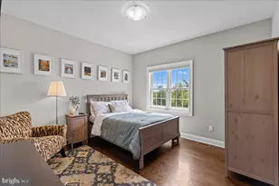 5 Thames Ln, Flemington, NJ 08822 - Photo 8