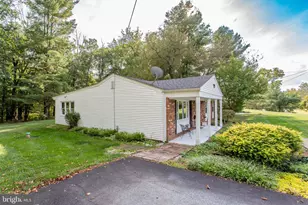 5 Deer Path, Milford, NJ 08848 - Photo 2