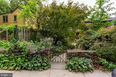28 Brunswick Avenue, Lambertville, NJ 08530 - Photo 2