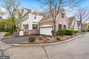 34 Schindler Ct, Lawrence Township, NJ 08648 - Photo 2