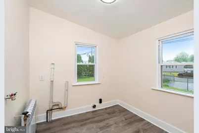 542 Mercerville-Edinburg Road, Hamilton Township, NJ 08619 - Photo 16
