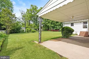 10 Whitman Rd, Hamilton Township, NJ 08619 - Photo 22