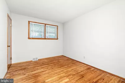 10 Whitman Road, Hamilton Township, NJ 08619 - Photo 14