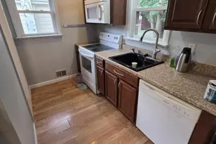 17 Hillman, Trenton, NJ 08638 - Photo 4