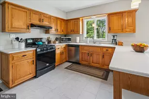 8 High Acres Dr, Ewing Township, NJ 08628 - Photo 12