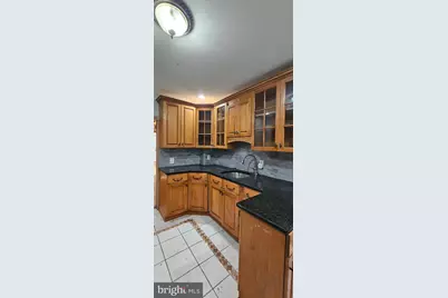 310 Bellevue Avenue, Trenton, NJ 08618 - Photo 8