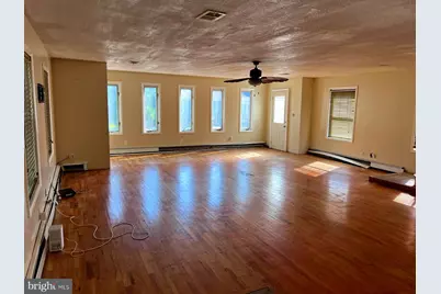 323 Wilfred Avenue, Hamilton Township, NJ 08610 - Photo 6