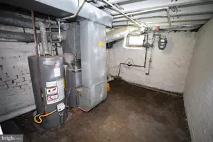 270 Hills Pl, Trenton, NJ 08611 - Photo 20