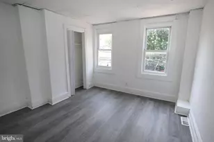 270 Hills Pl, Trenton, NJ 08611 - Photo 12