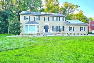 19 Monterey Dr, Princeton Junction, NJ 08550 - Photo 2