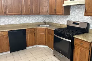 1 Lehavre Ct, Hamilton Township, NJ 08619 - Photo 6