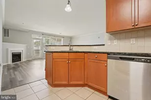 313 Masterson Ct, Ewing Township, NJ 08618 - Photo 12