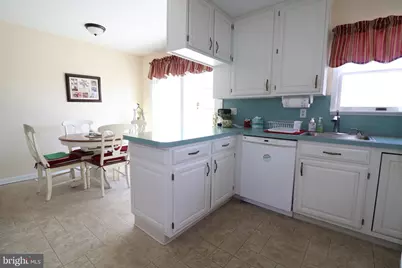 56 Sherbrooke Road, Trenton, NJ 08638 - Photo 20