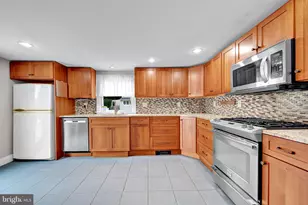 23 Main Street N, Windsor, NJ 08561 - Photo 20