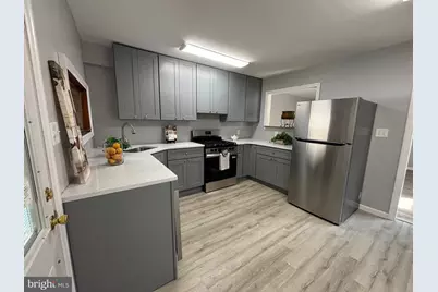 120 Phillips Avenue, Hamilton Township, NJ 08610 - Photo 10