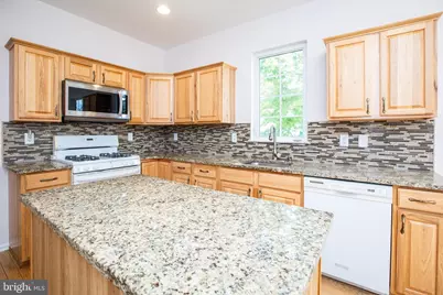 97 Hummingbird Drive, Hamilton Township, NJ 08690 - Photo 10