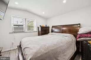 [Address not provided], Hamilton Township, NJ 08610 - Photo 14