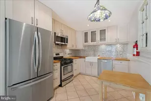 39 Chambord Ct, Trenton, NJ 08619 - Photo 12