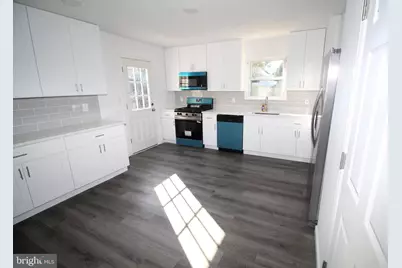 5 Sandy La, Hamilton Township, NJ 08610 - Photo 12