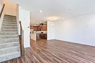 6105 Vivaldi, Princeton, NJ 08540 - Photo 4