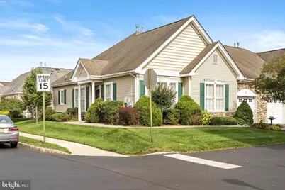 18 Goldfinch Drive, Hamilton Township, NJ 08690 - Photo 2