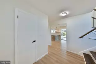 13 Sycamore Way, Hamilton Township, NJ 08690 - Photo 6