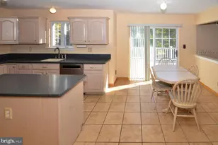 9 Noa Ct, Hamilton Township, NJ 08690 - Photo 16