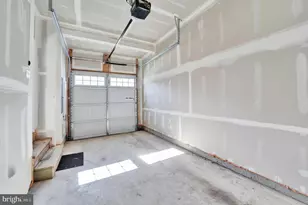 15 Pratt, Lawrence, NJ 08648 - Photo 30