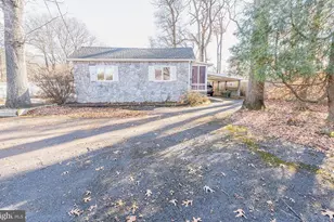513 Eggerts Crossing Rd, Ewing Township, NJ 08638 - Photo 2
