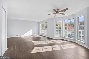 27 Versailles Ct, Hamilton Township, NJ 08619 - Photo 6