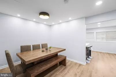 158 Henderson Place, Hightstown, NJ 08520 - Photo 4