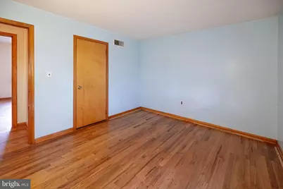 80 Fourth Avenue, Hamilton Township, NJ 08619 - Photo 14