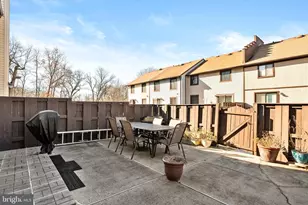 619 Edison Dr, Hightstown, NJ 08520 - Photo 28