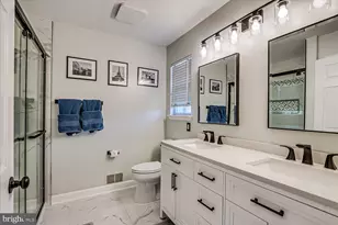 37 Amesbury Ct, Robbinsville, NJ 08691 - Photo 16