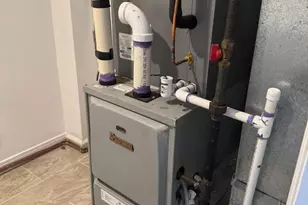 109 E Park Ave, Hamilton Township, NJ 08610 - Photo 36