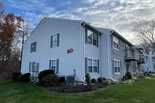 15 Coral Tree Ct, Lawrenceville, NJ 08648 - Photo 4