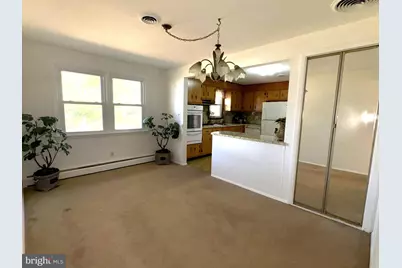 16 Dewberry Drive, Trenton, NJ 08610 - Photo 8