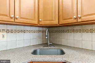 21 Kite Ct, Lawrenceville, NJ 08648 - Photo 10