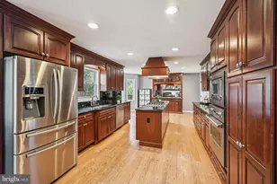 10 Wolfpack Ct, Hamilton Township, NJ 08619 - Photo 12