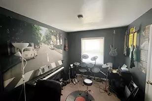 41 Poland St, Trenton, NJ 08638 - Photo 8