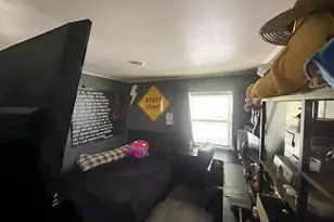 41 Poland St, Trenton, NJ 08638 - Photo 10