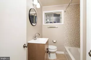 14 Century Way, Hamilton Township, NJ 08690 - Photo 18