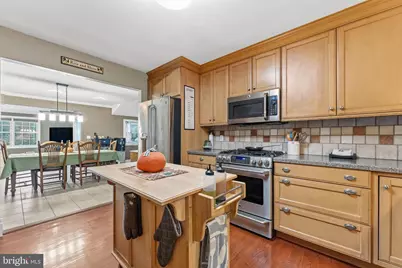 332 Gordon Road, Robbinsville, NJ 08691 - Photo 12