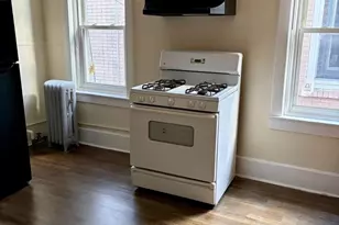 325 Cuyler Ave, Trenton, NJ 08629 - Photo 4