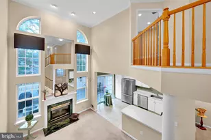 305 Deer Run Ct, Pennington, NJ 08534 - Photo 1