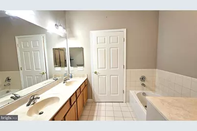 1121 Colts Circle #P, Lawrenceville, NJ 08648 - Photo 18