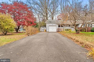 51 Van Duyn Dr, Ewing Township, NJ 08618 - Photo 2