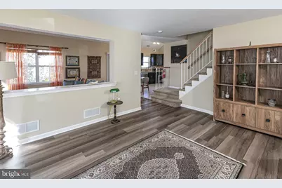 27 Richards Road, Lawrence Township, NJ 08648 - Photo 4